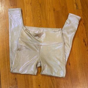 Mono B Shimmering Champagne Women’s Leggings-Small